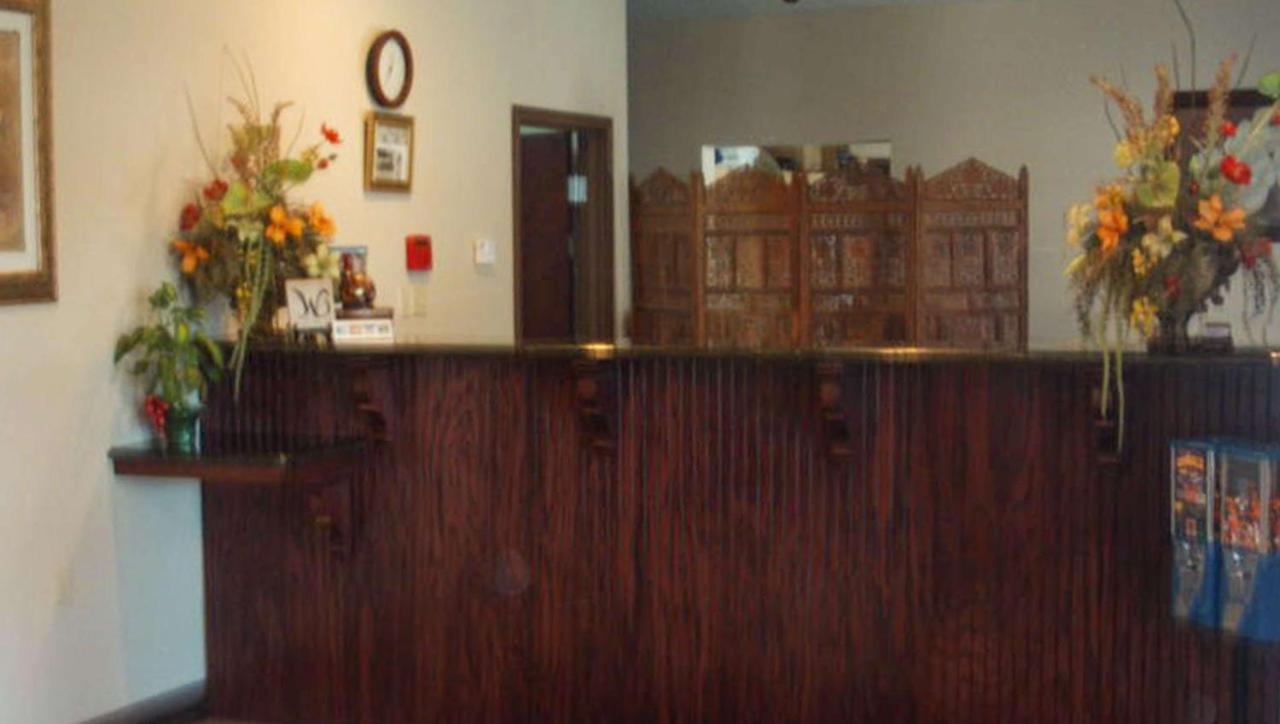 Western Motel Inn And Suites Hazelhurst Hazlehurst Экстерьер фото